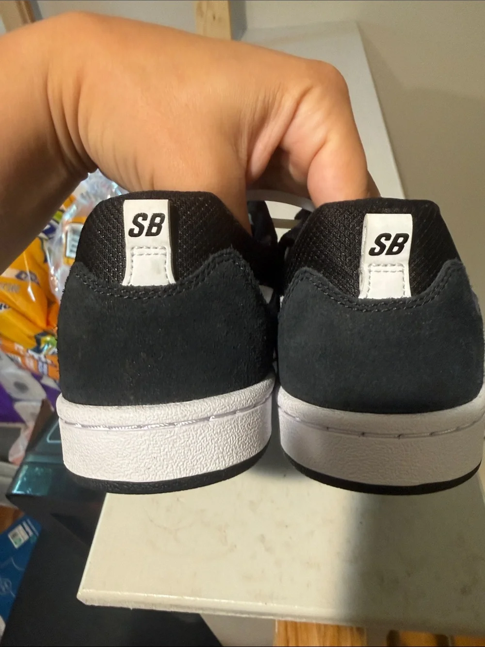 Nike Black and White Low-Top Skate Sneakers size 6.5